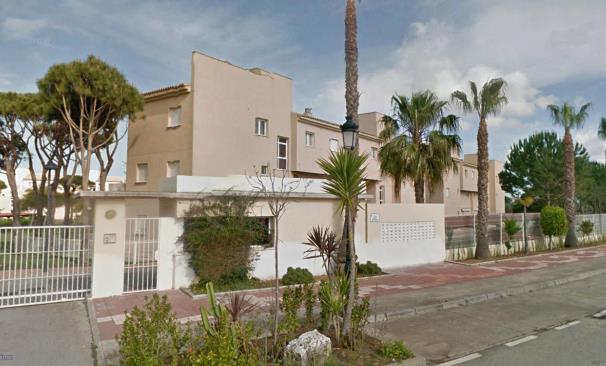 84 apartamentos. Loma del Puerco