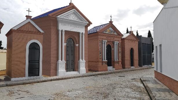 Panteón familiar. Cementerio de San Fernando